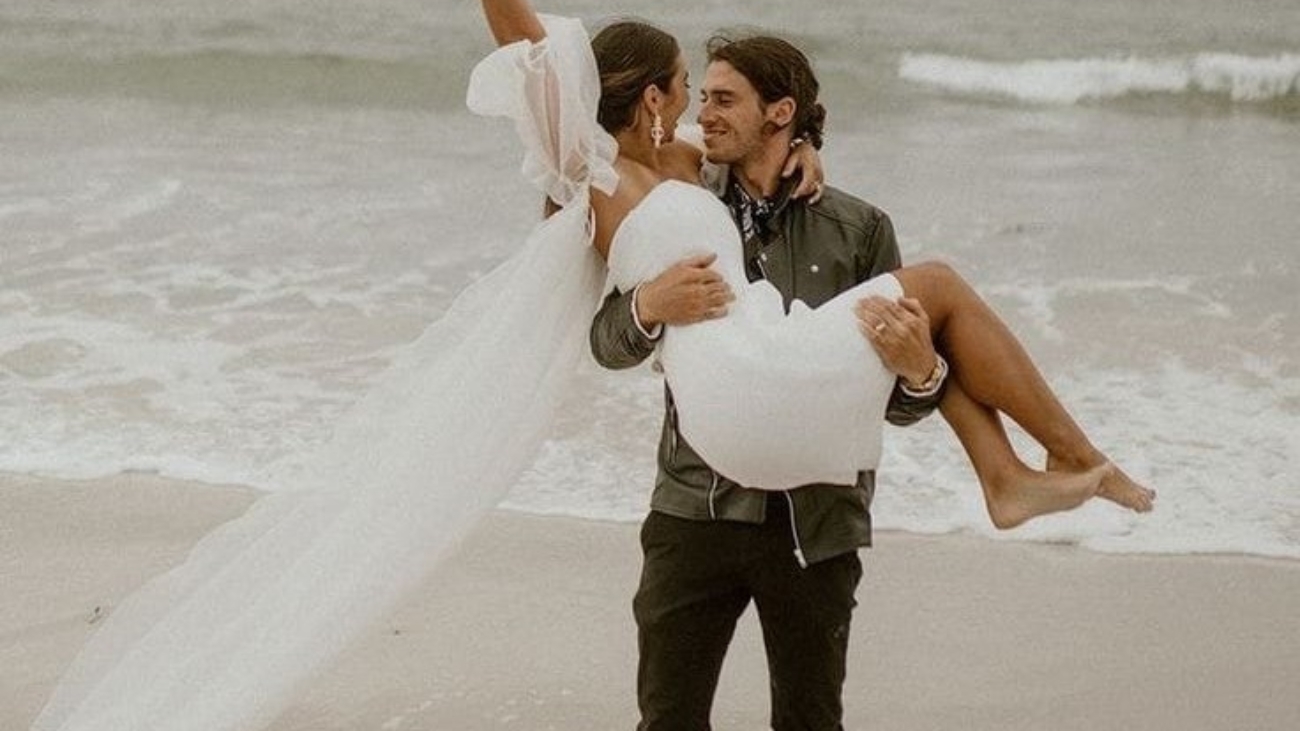 casados en la playa